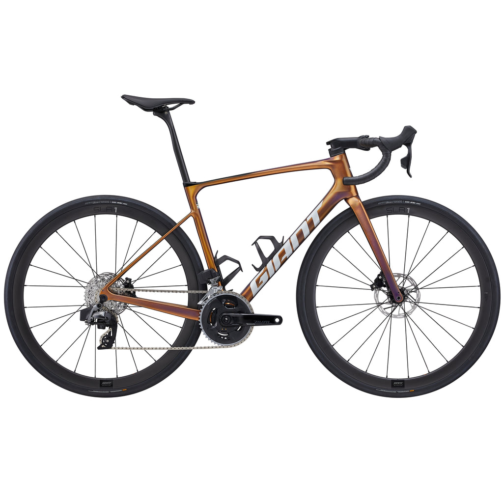 2025 Giant Defy Advanced Pro - Main Image